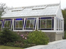 Jersey – A greenhouse for roses